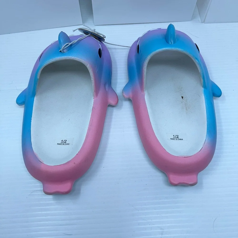 Just Speed Unisex Kids 1/2 Purple Blue Pink Shark Gradient Slide Sandals S7164